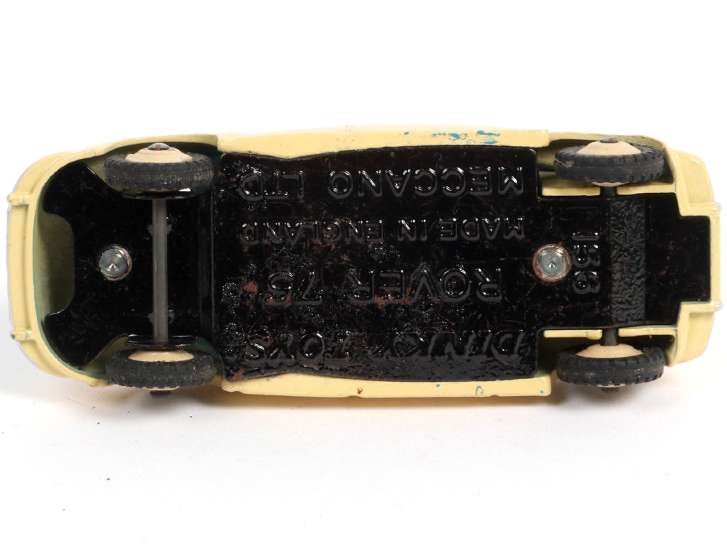 Lot 228 - DINKY TOYS (GB) (1)