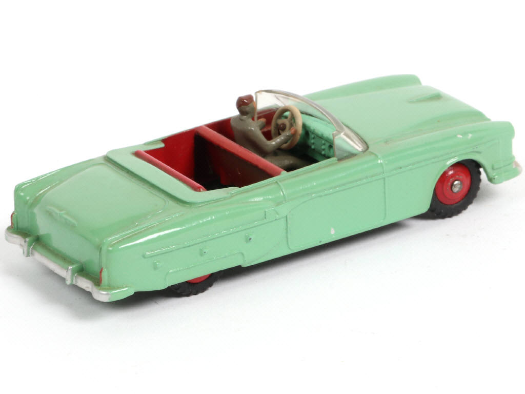 Lot 225 - DINKY TOYS (GB) (1)