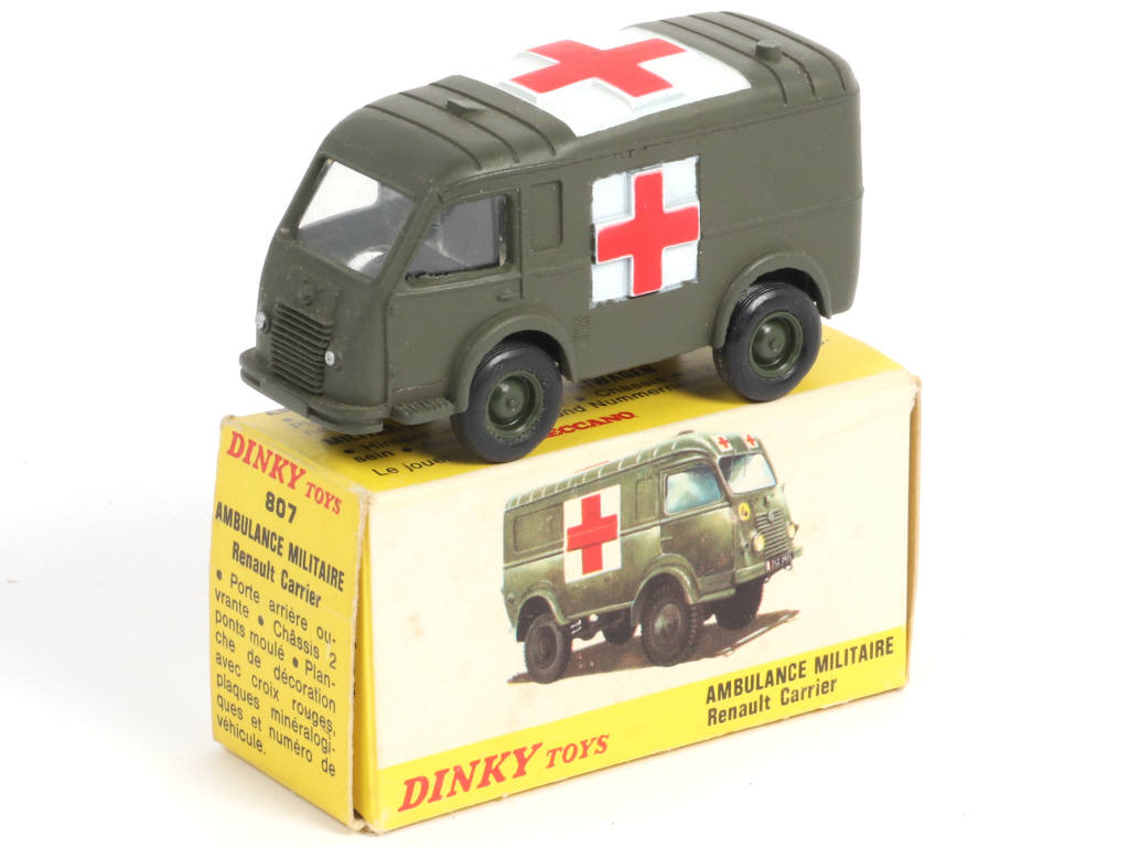 Lot 364 - DINKY TOYS (FRANCE) (1)