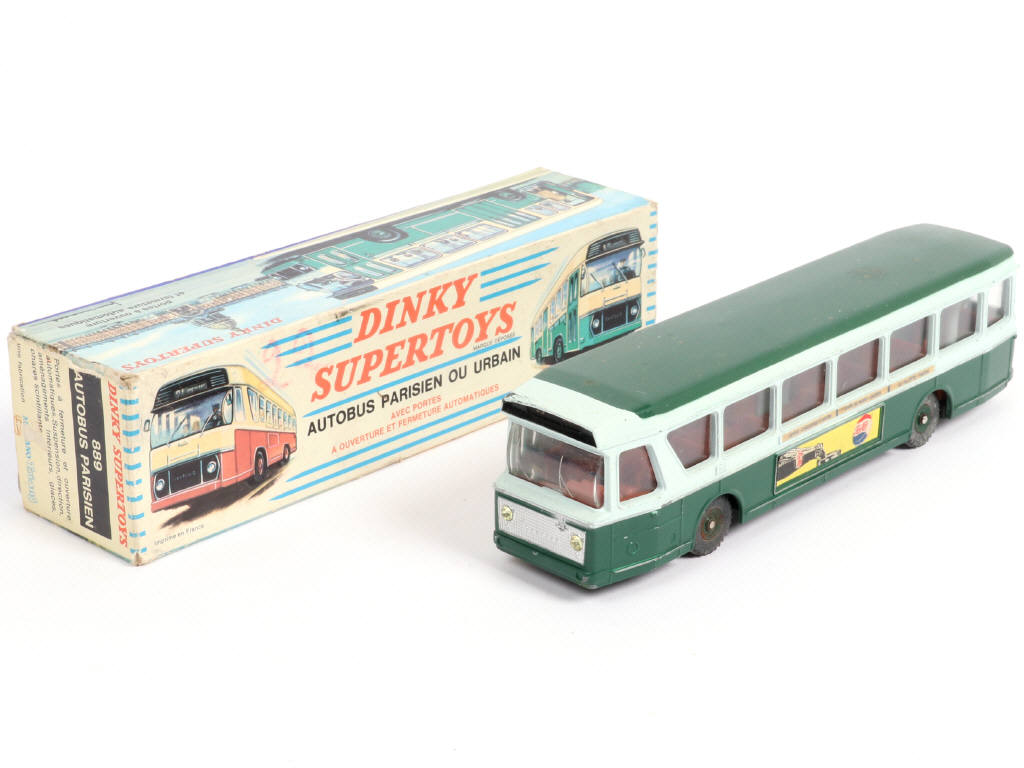 Lot 374 - DINKY TOYS (FRANCE) (1)