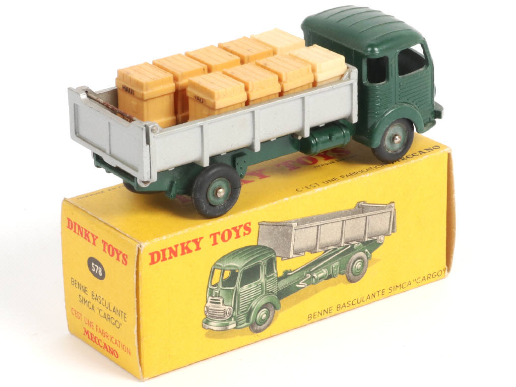 Lot 360 - DINKY TOYS (FRANCE) (1)