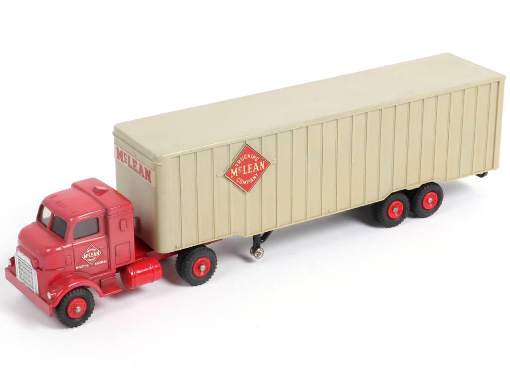 Lot 265 - DINKY TOYS (GB) (1)