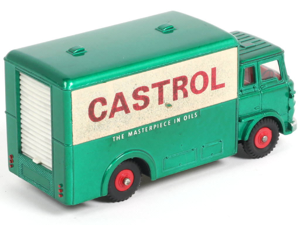 Lot 289 - DINKY TOYS (GB) (1)