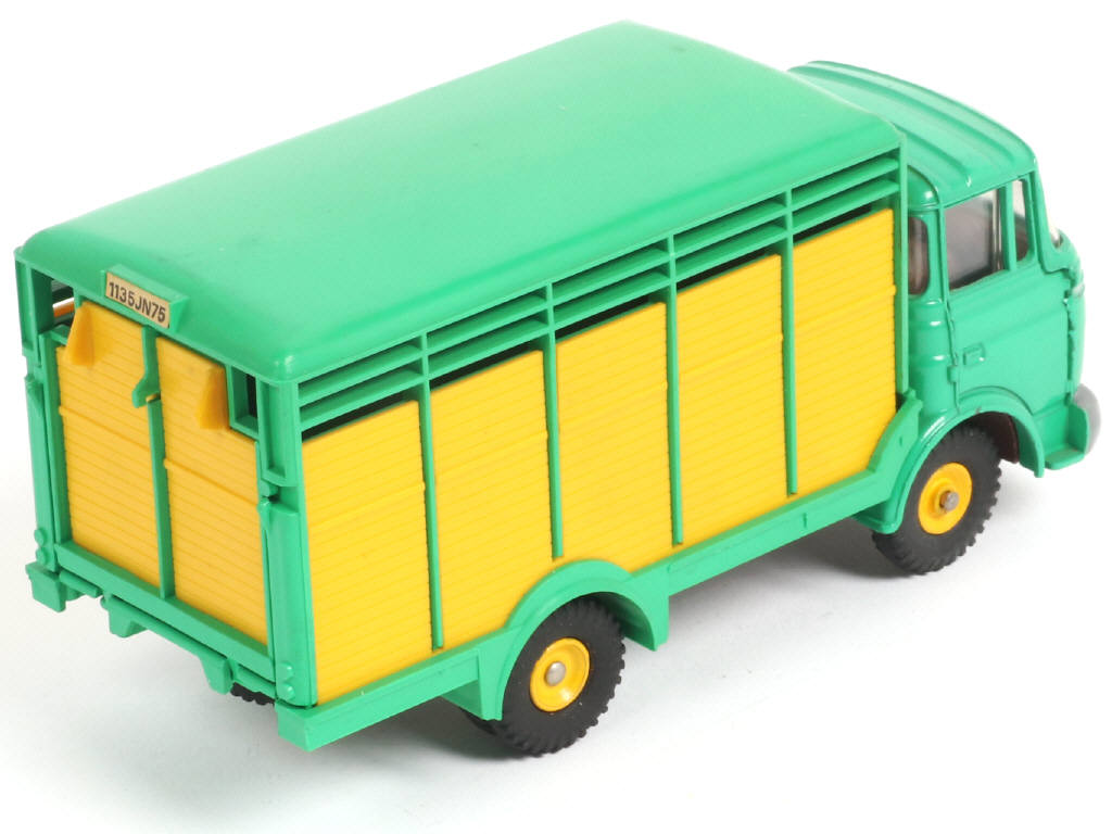 Lot 374 - DINKY TOYS (FRANCE) (1)