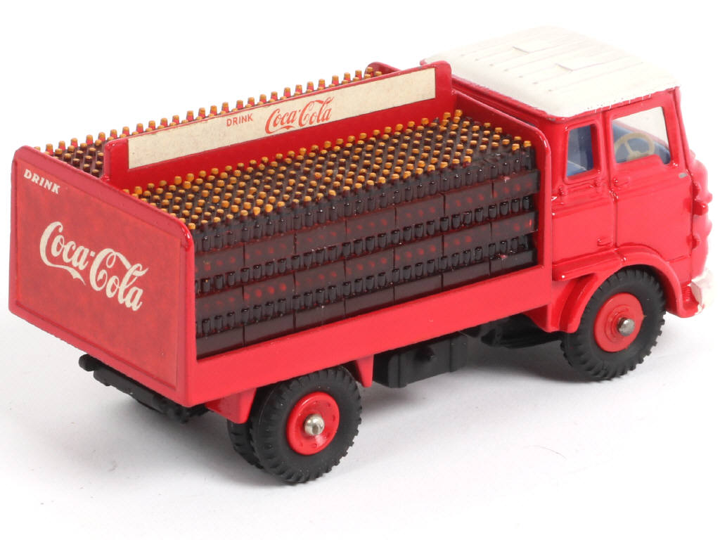 Lot 287 - DINKY TOYS (GB) (1)