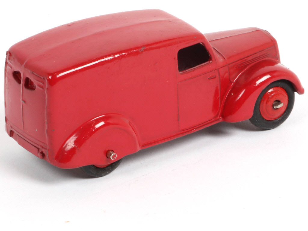 Lot 278 - DINKY TOYS (GB) (1)