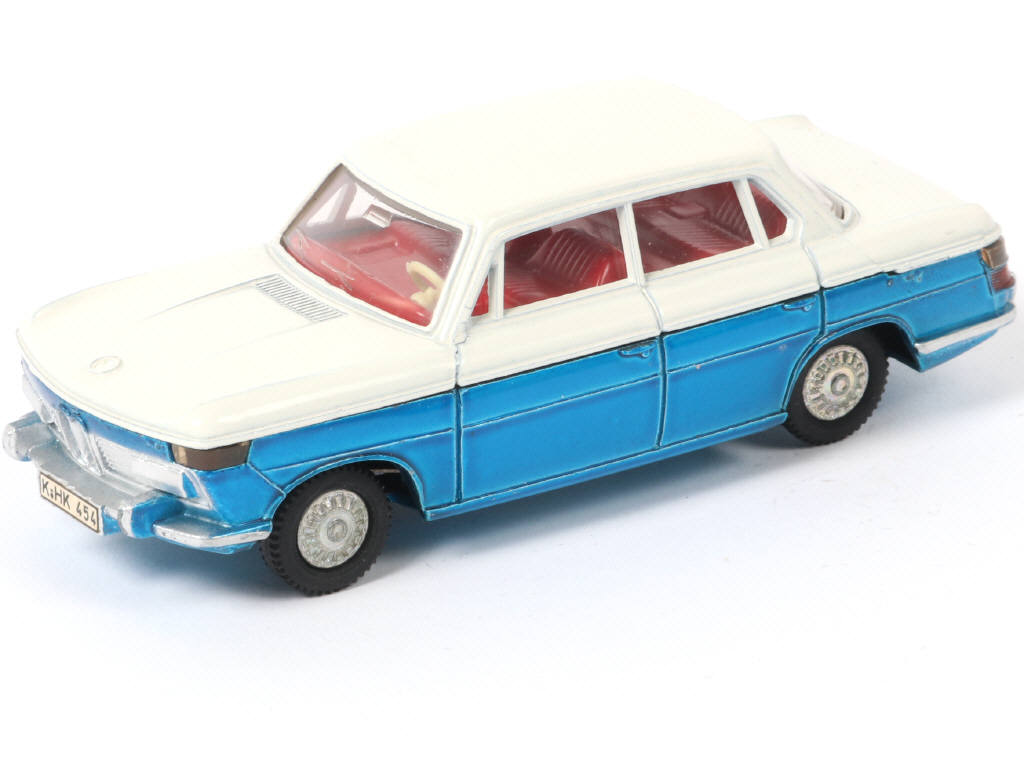 Lot 268 - DINKY TOYS (GB) (1)