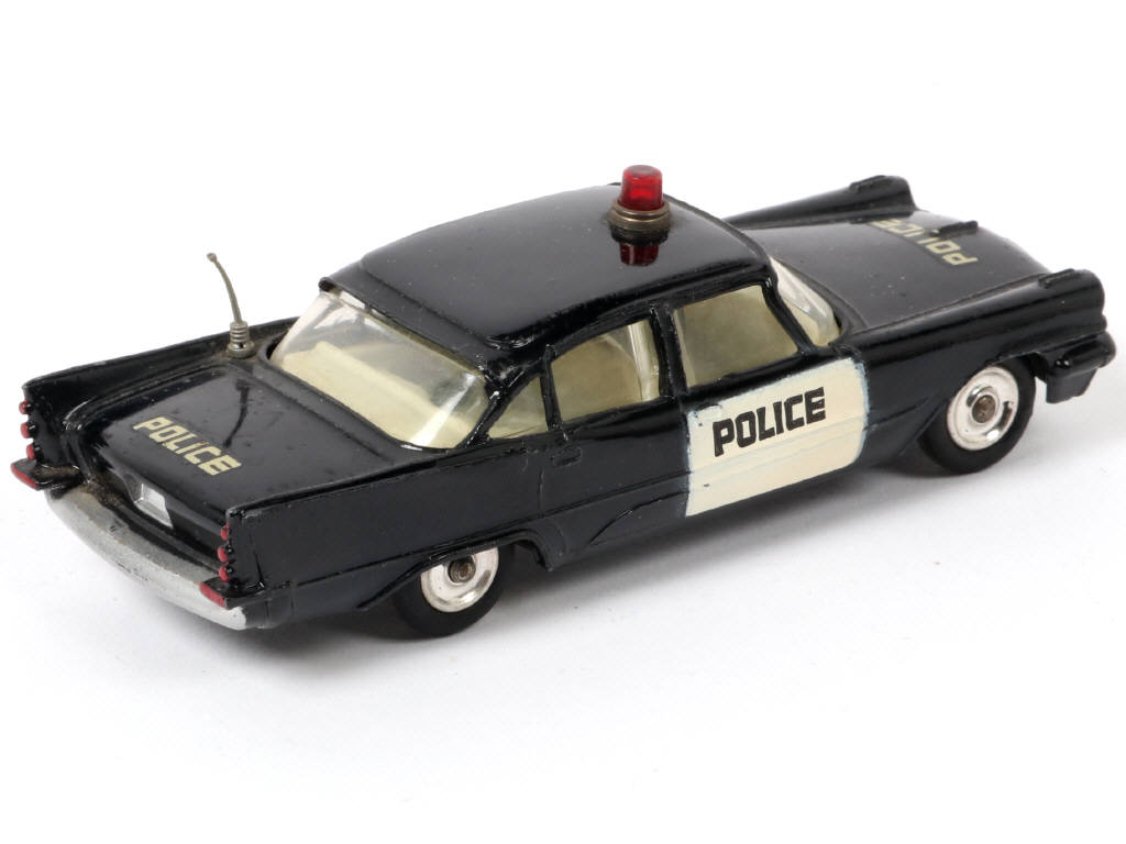 Lot 266 - DINKY TOYS (GB) (1)