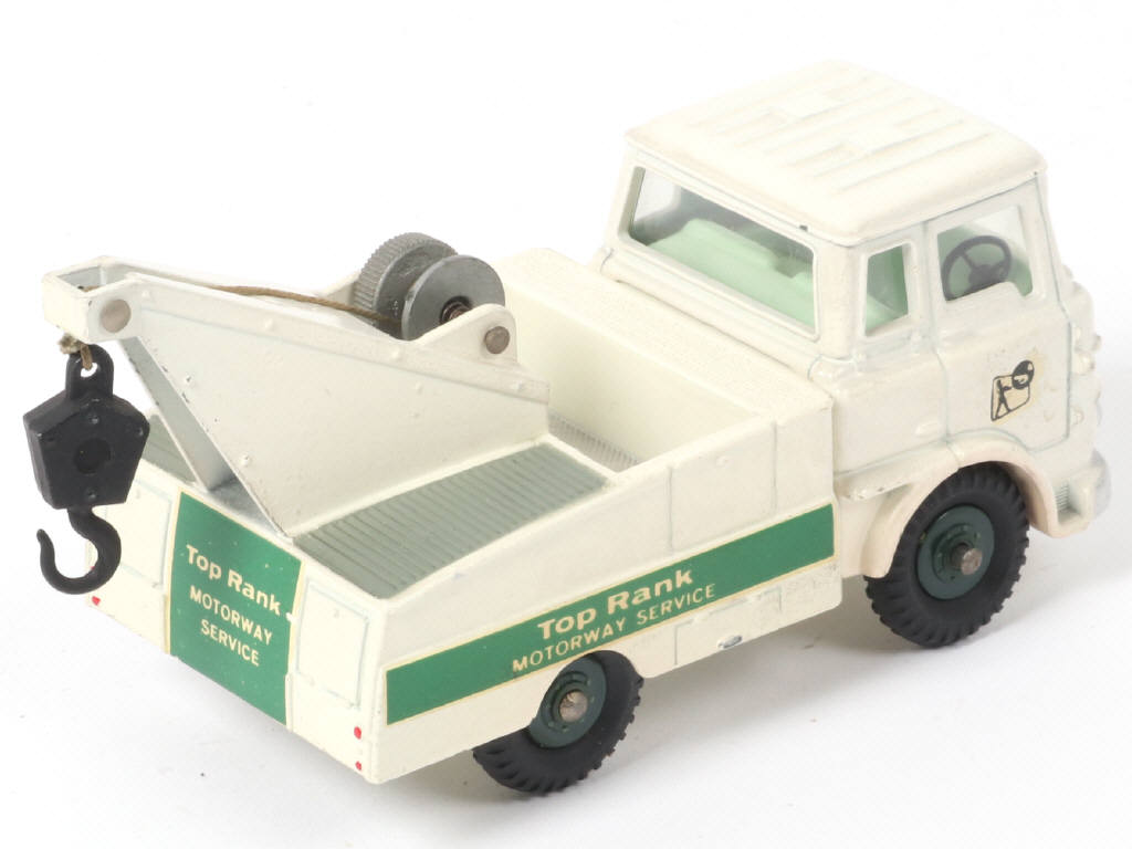 Lot 286 - DINKY TOYS (GB) (1)