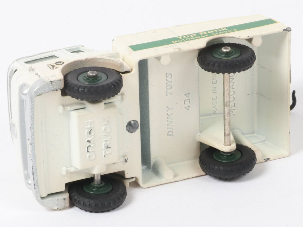 Lot 286 - DINKY TOYS (GB) (1)