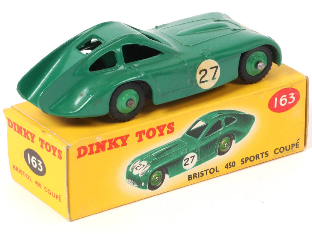 Lot 273 - DINKY TOYS (GB) (1)