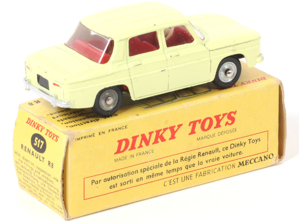 Lot 351 - DINKY TOYS (FRANCE) (1)