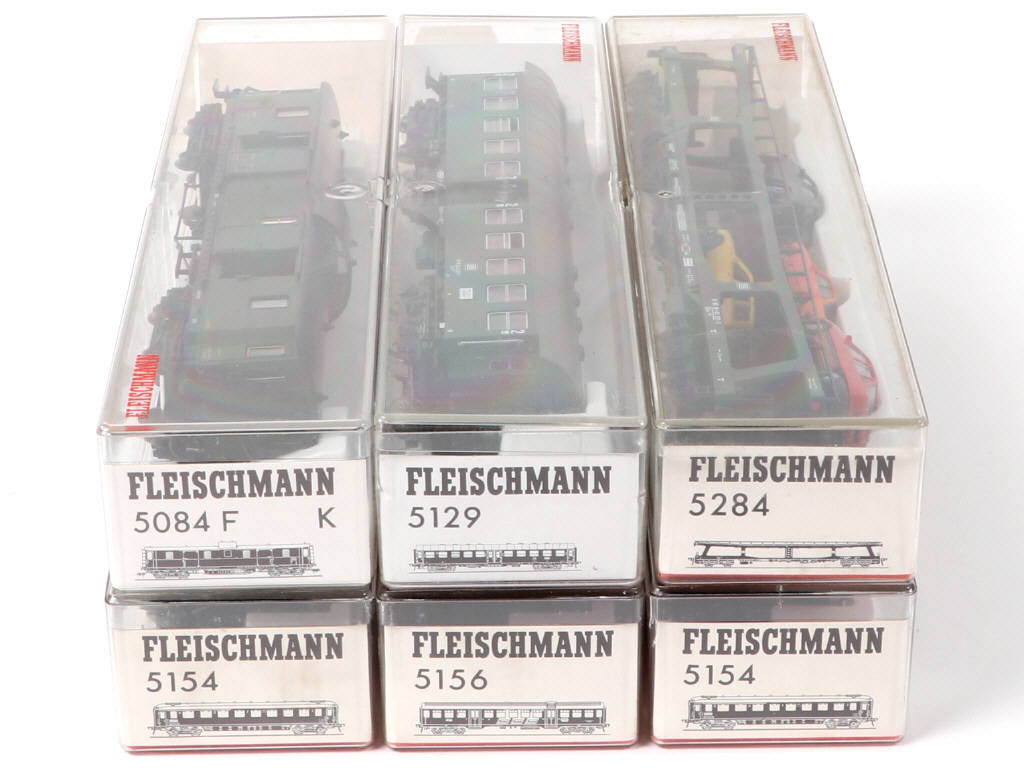Lot 74 - FLEISCHMANN 'HO' (ALLEMAGNE) (6)