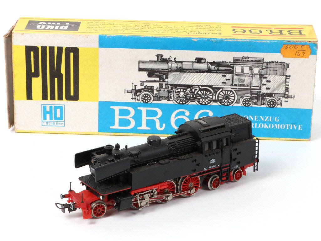 Lot 79 - PIKO 'HO' (ALLEMAGNE) (1)