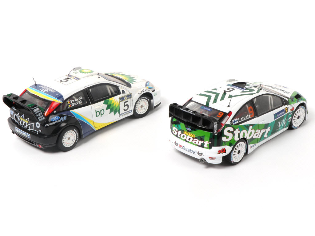 Lot 207 - SUN STAR (CHINE) (2)