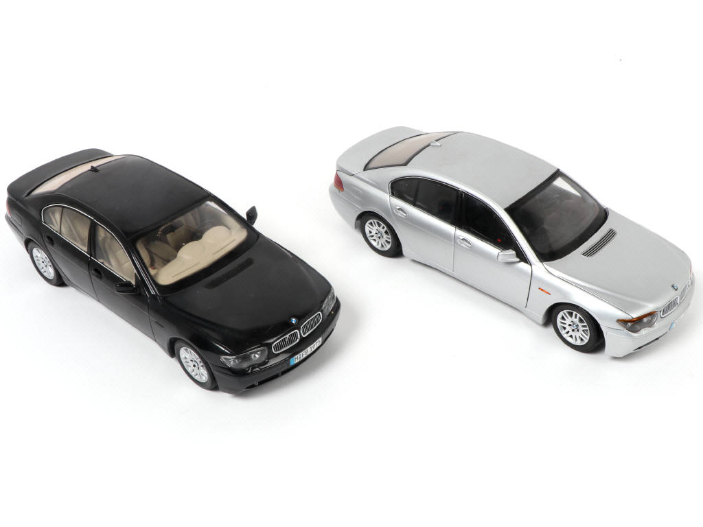 Lot 208 - KYOSHO (JAPON) (2)