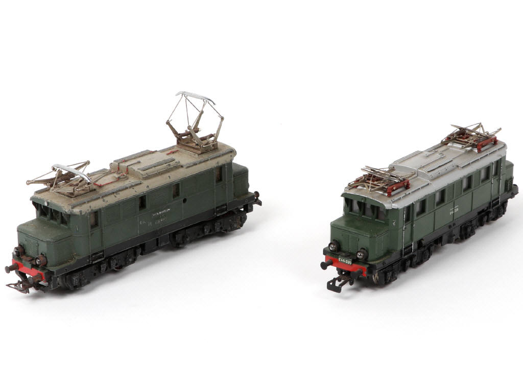 Lot 95 - MÄRKLIN 'HO' (ALLEMAGNE) (2)