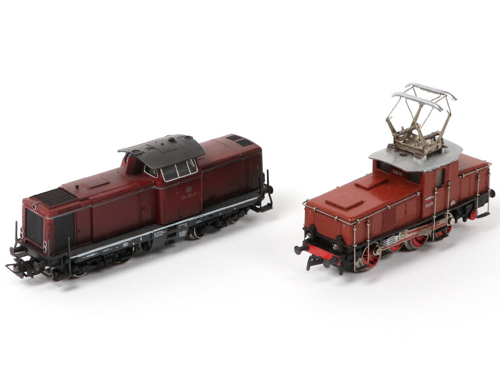 Lot 91 - MÄRKLIN 'HO' (ALLEMAGNE) (2)