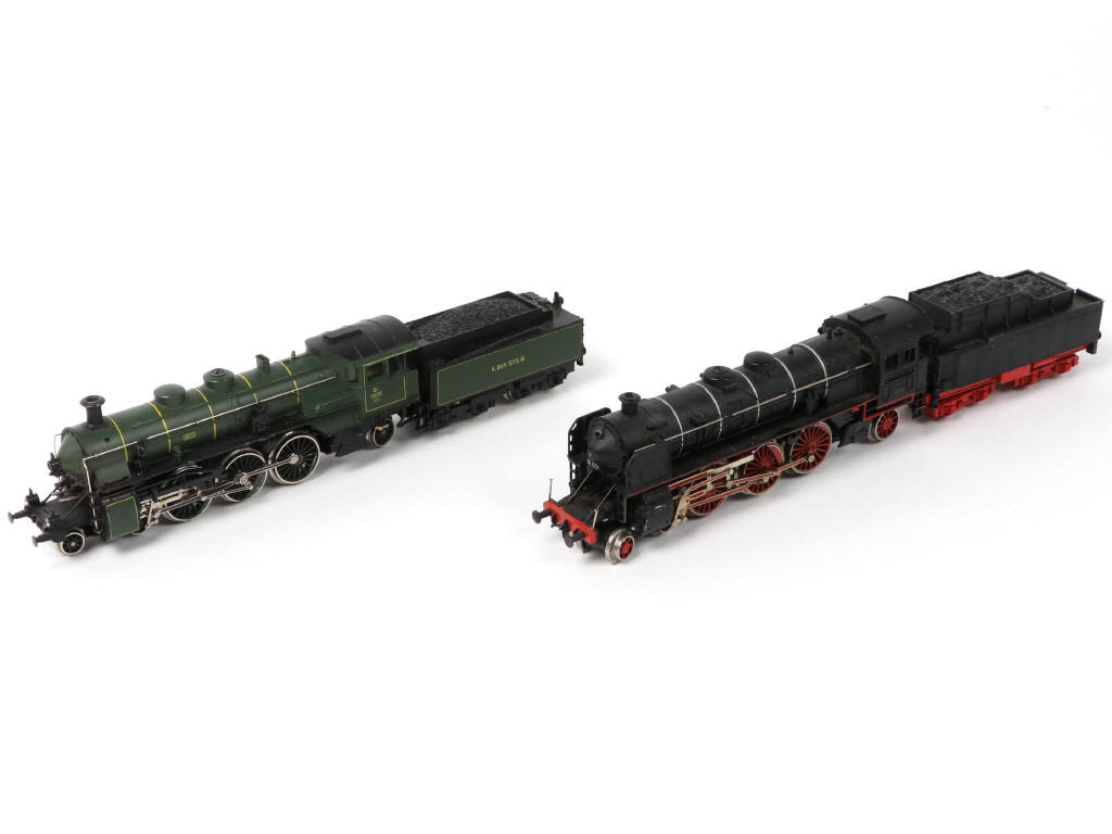 Lot 92 - MÄRKLIN 'HO' (ALLEMAGNE) (2)