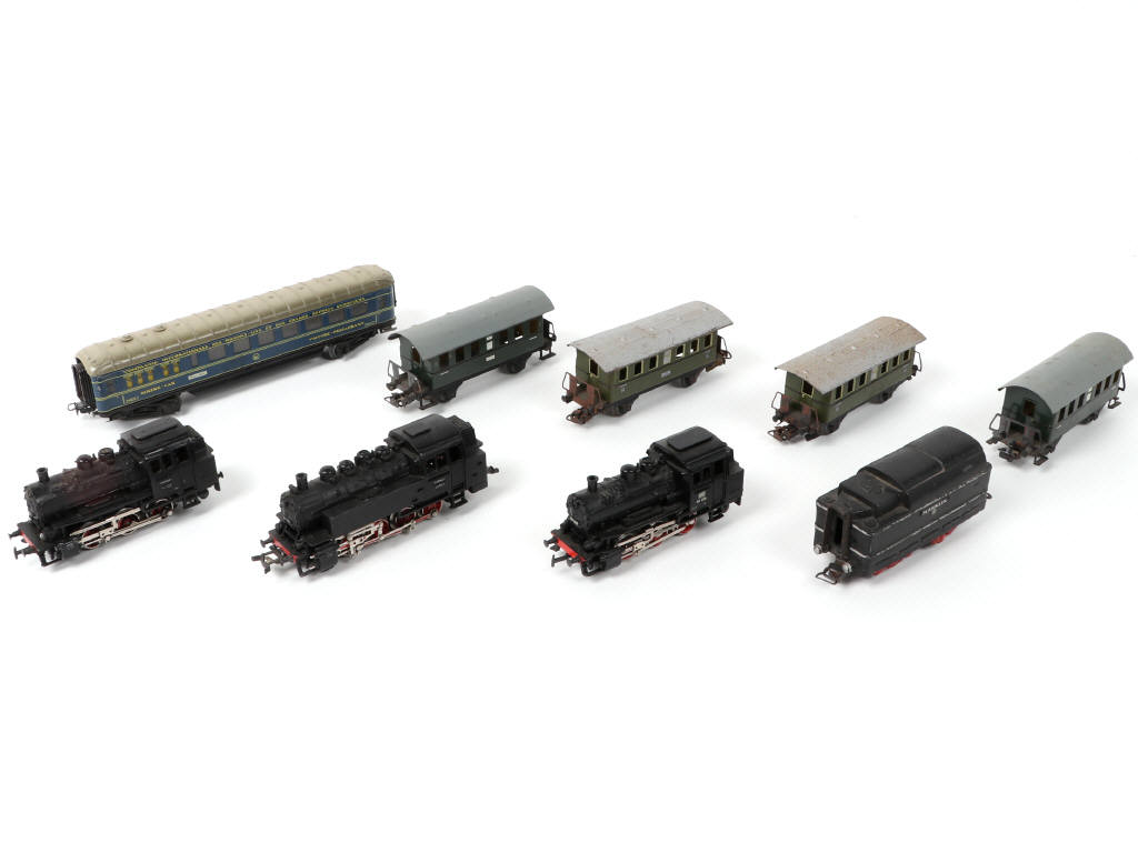 Lot 101 - MÄRKLIN 'HO' (ALLEMAGNE) (9)