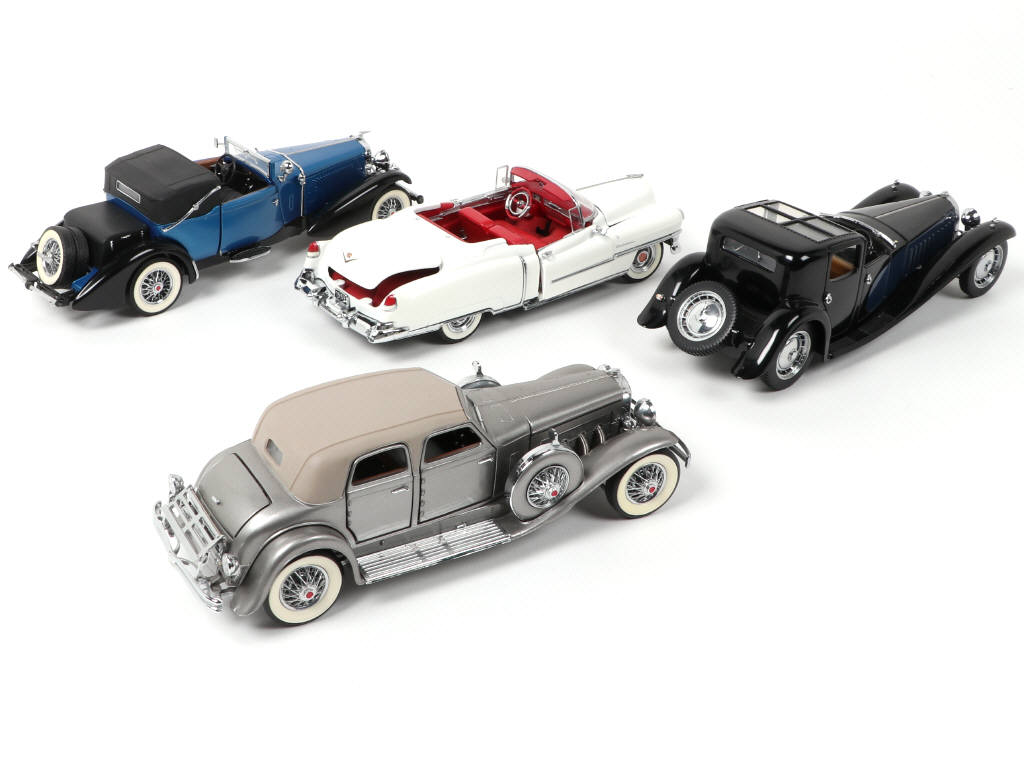 Lot 235 - FRANKLIN MINT (USA) (4)