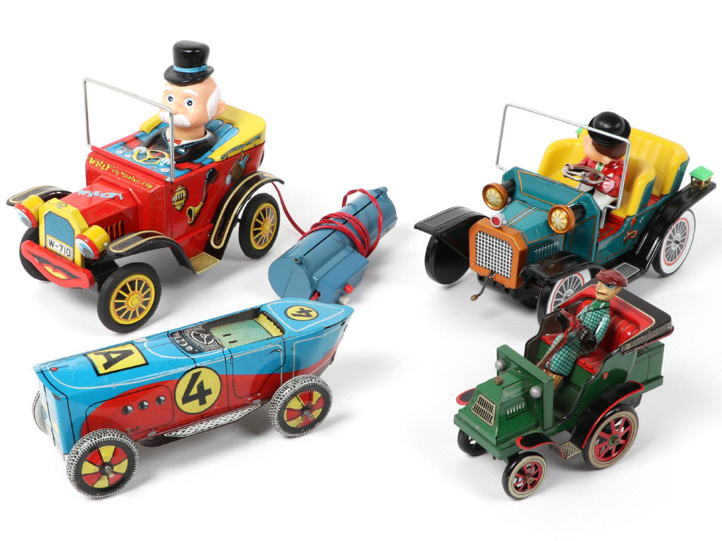 Lot 196 - DIVERS (JAPON) (4)