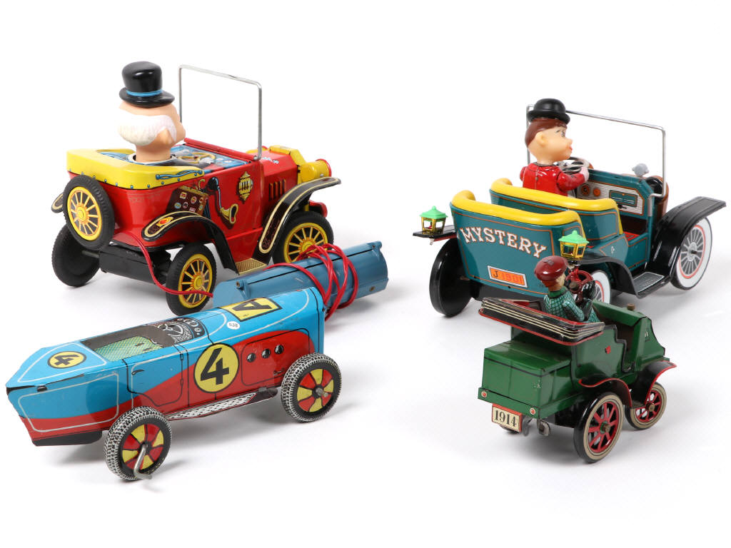 Lot 196 - DIVERS (JAPON) (4)