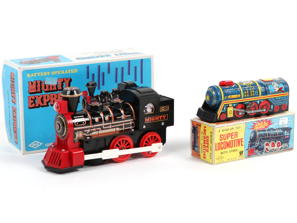 Lot 197 - DIVERS (JAPON) (2)