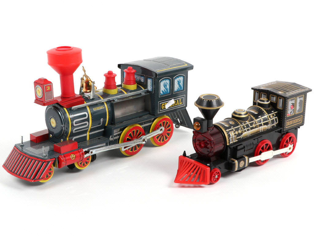 Lot 193 - DIVERS (JAPON) (2)