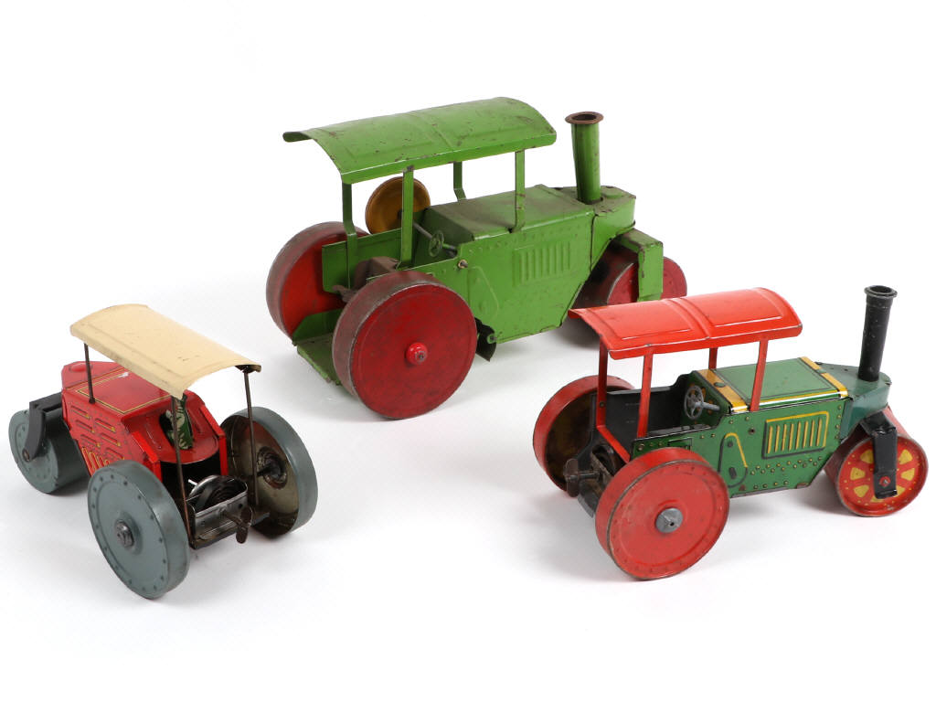 Lot 200 - DIVERS (GB) (3)