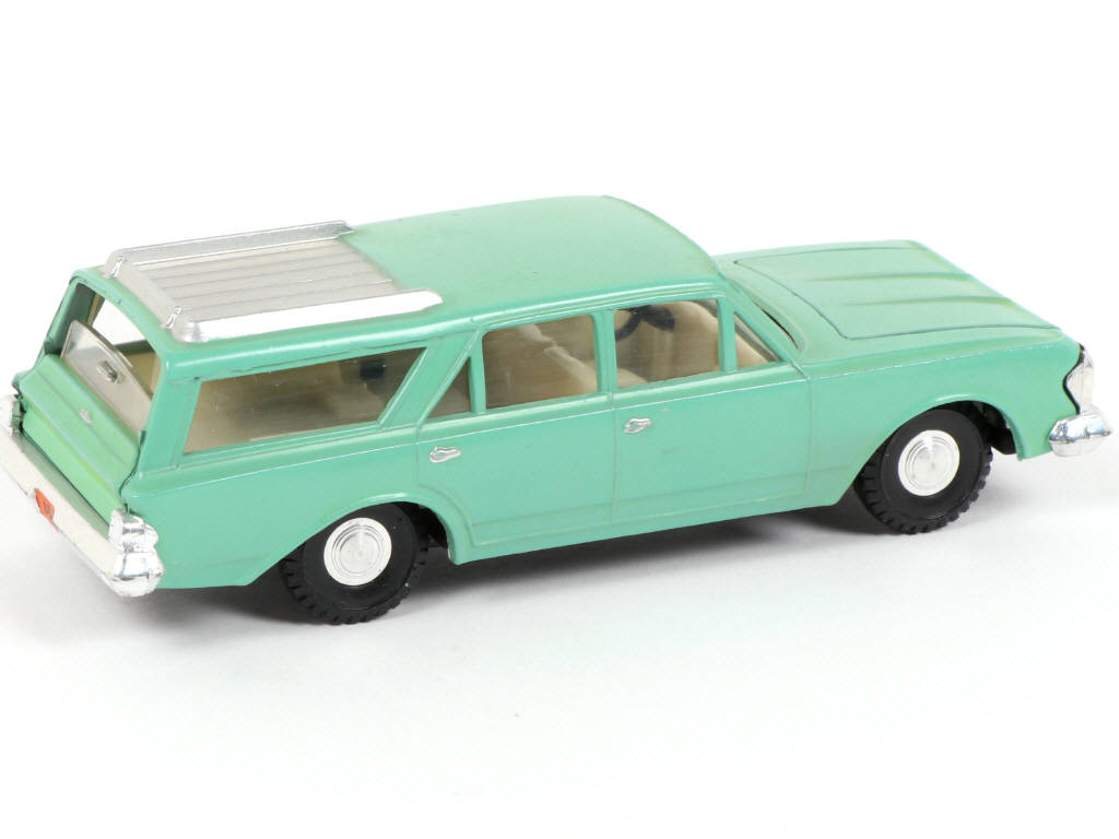 Lot 332 - DINKY TOYS (GB) (1)