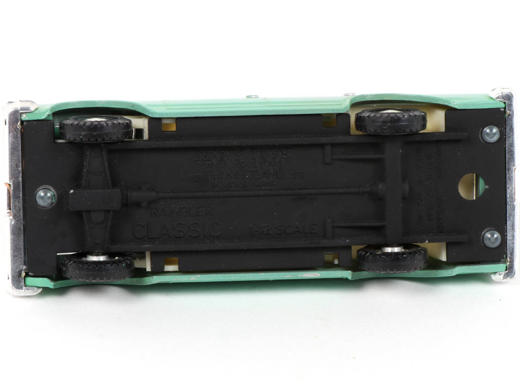 Lot 332 - DINKY TOYS (GB) (1)