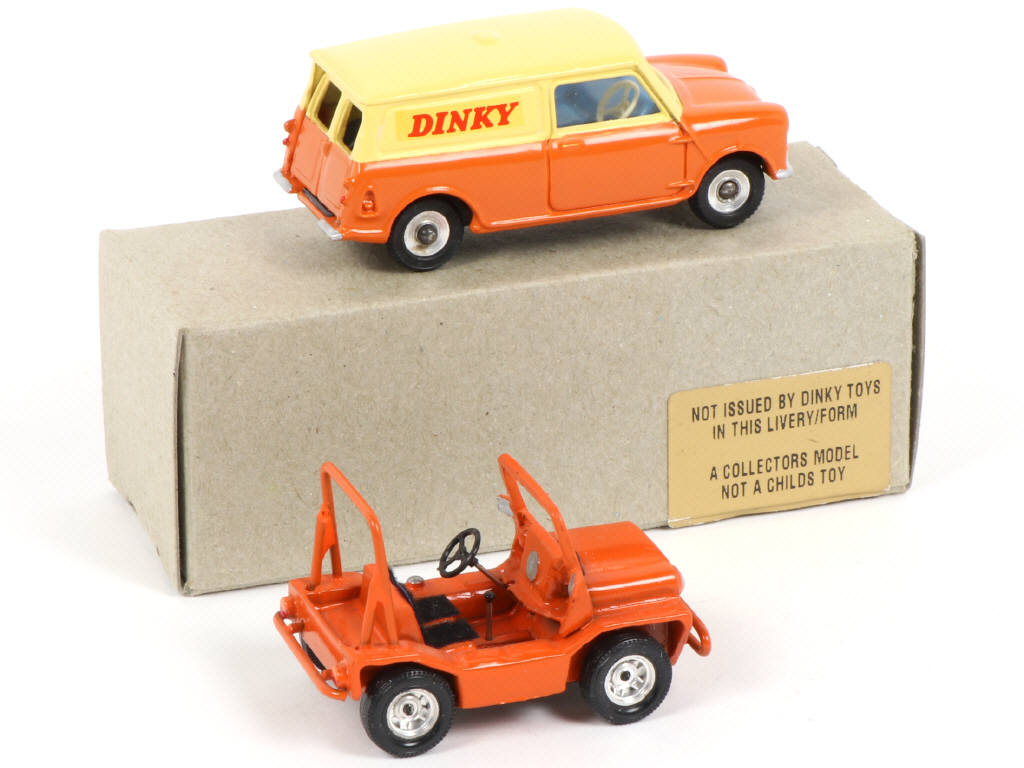 Lot 320 - DIVERS (GB) (2)