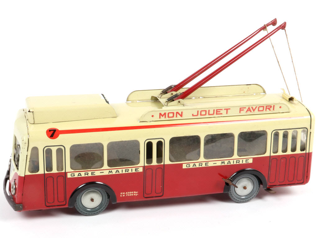 Lot 135 - JOUSTRA (FRANCE) (1)