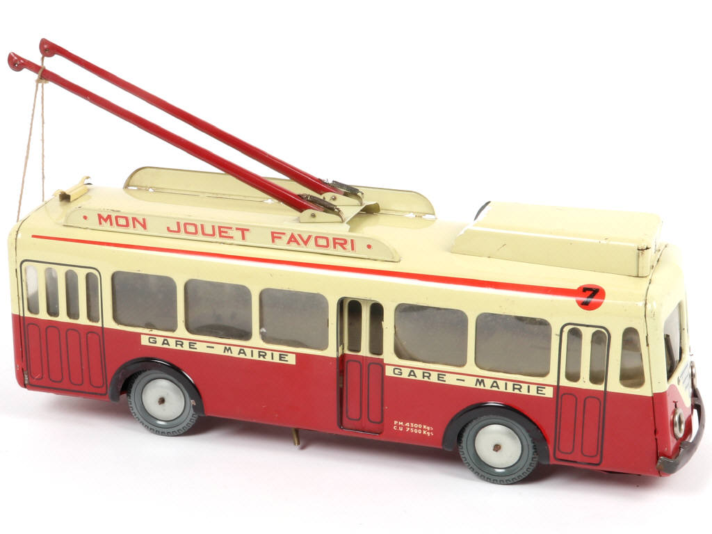 Lot 135 - JOUSTRA (FRANCE) (1)