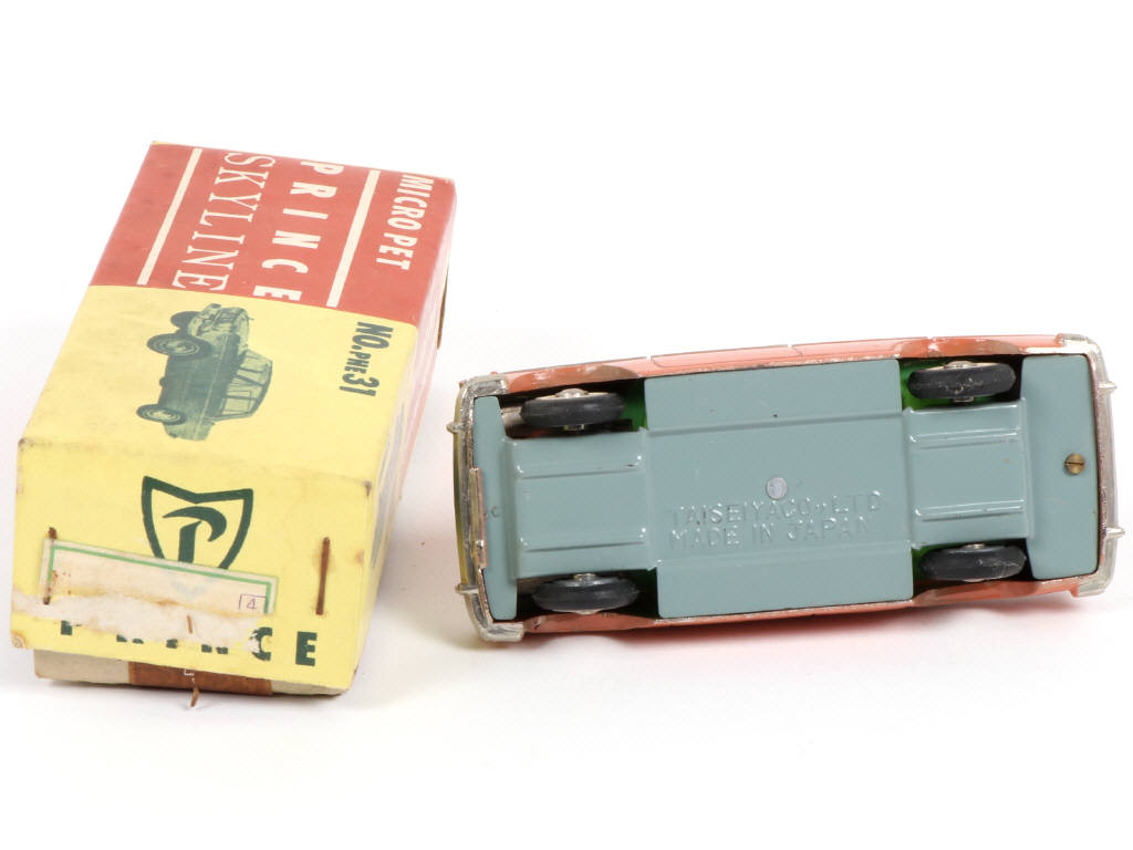 Lot 127 - TAISEIYA MICRO PET (JAPON) (1)