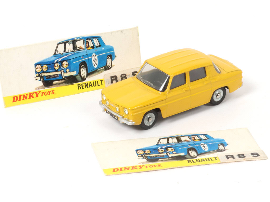 Lot 322 - DINKY TOYS (FRANCE) (1)