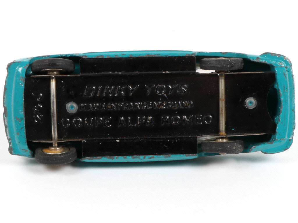 Lot 316 - DINKY TOYS (FRANCE) (1)