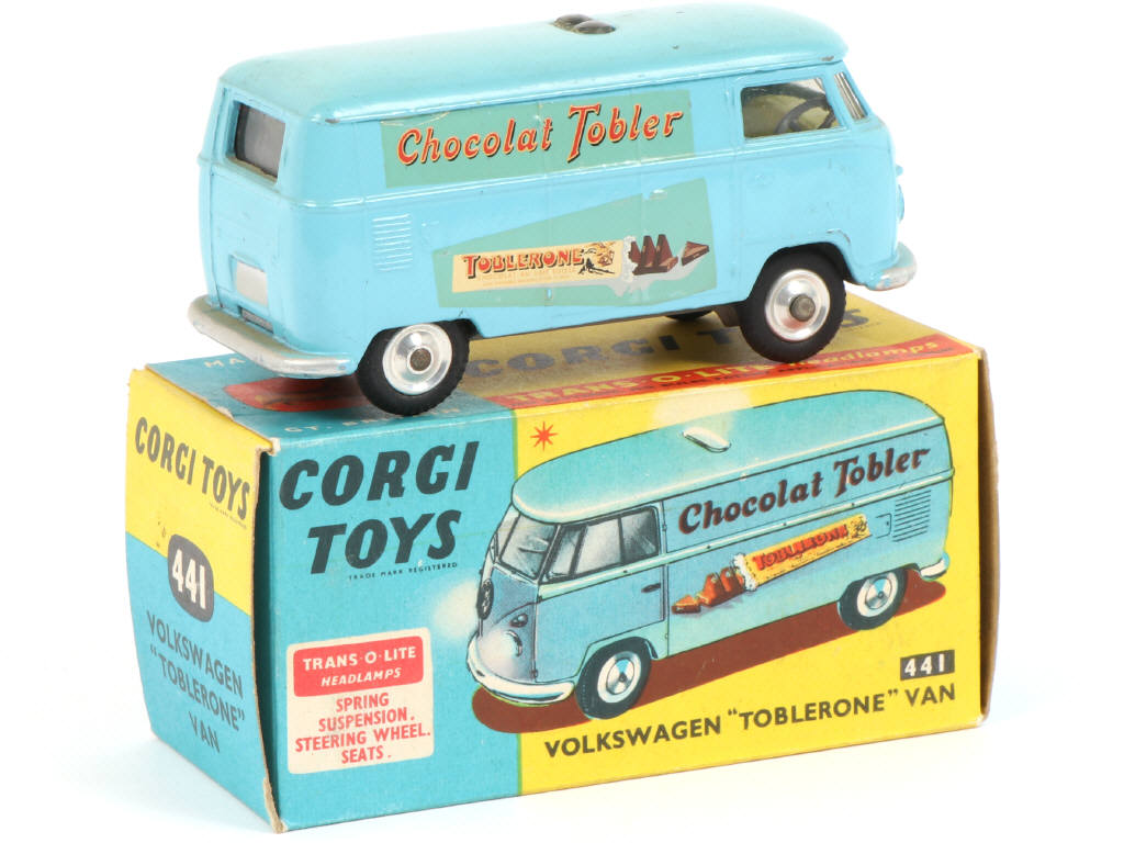 Lot 219 - CORGI TOYS (GB) (1)