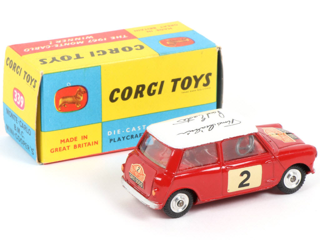 Lot 207 - CORGI TOYS (GB) (1)