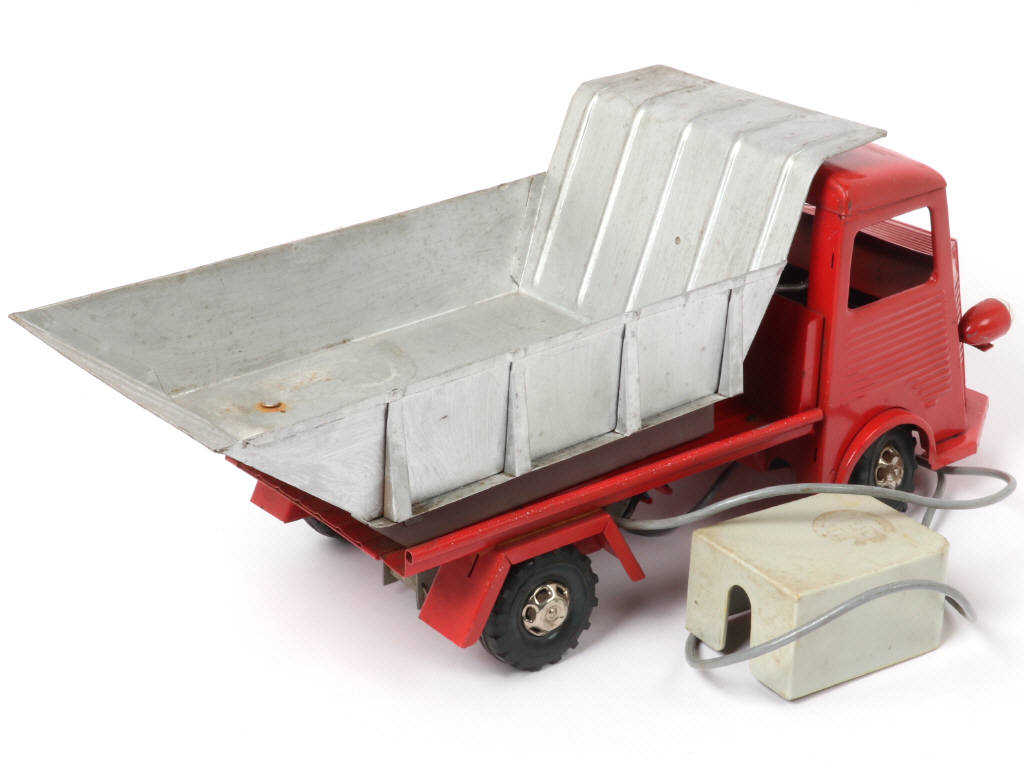 Lot 109 - CHR (Outillage J.R.D.) (1)