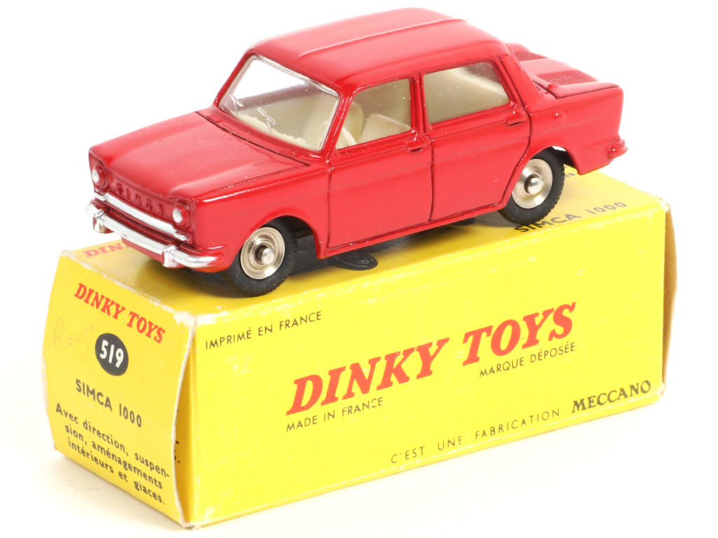 Lot 340 - DINKY TOYS (FRANCE) (1)