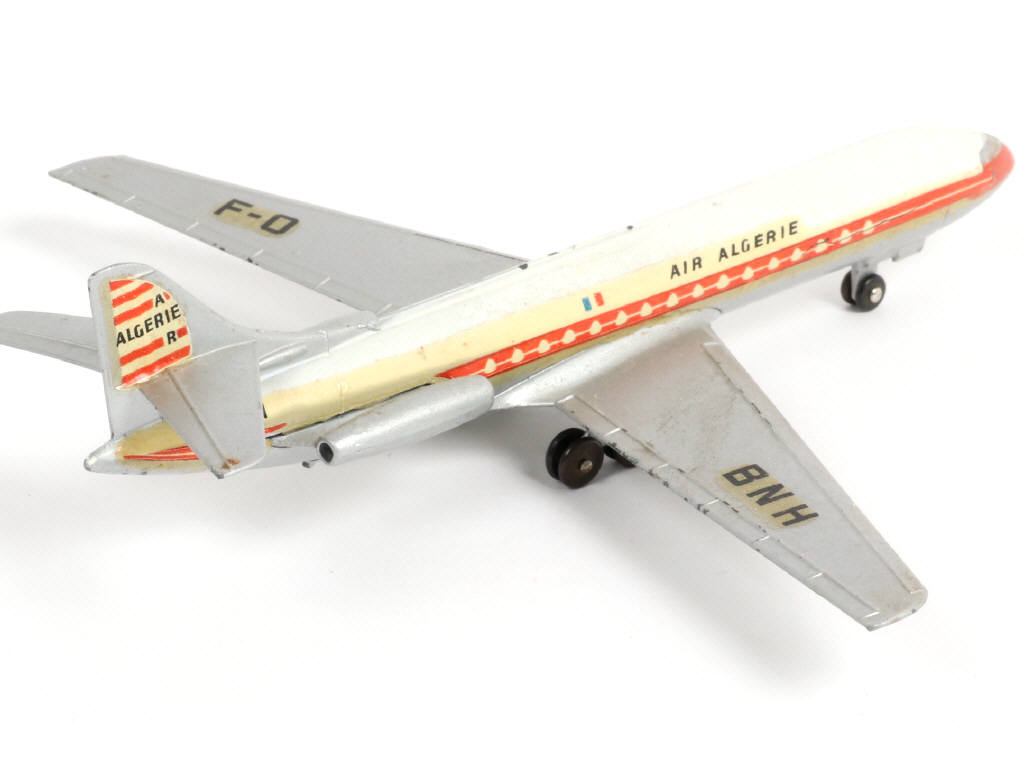 Lot 389 - DINKY TOYS (FRANCE) (1)