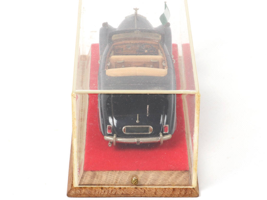 Lot 309 - FYP CREATION (FRANCE) (1)