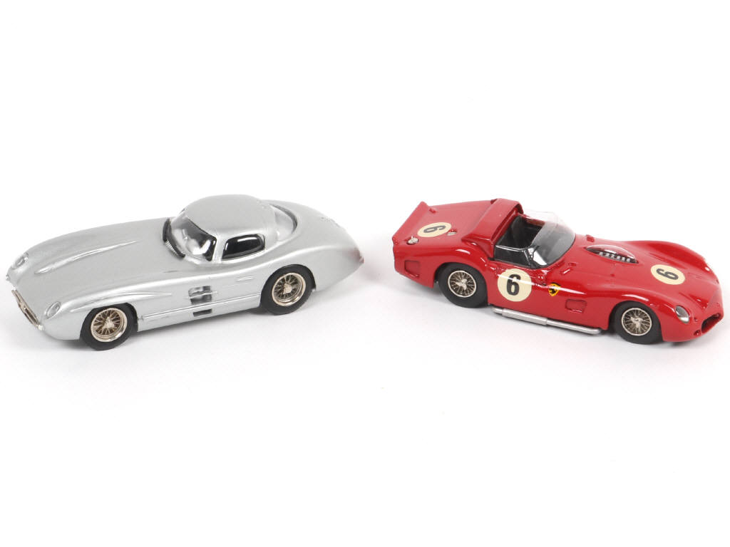 Lot 187 - PLUMBIES INTERNATIONAL (ALLEMAGNE) (2)