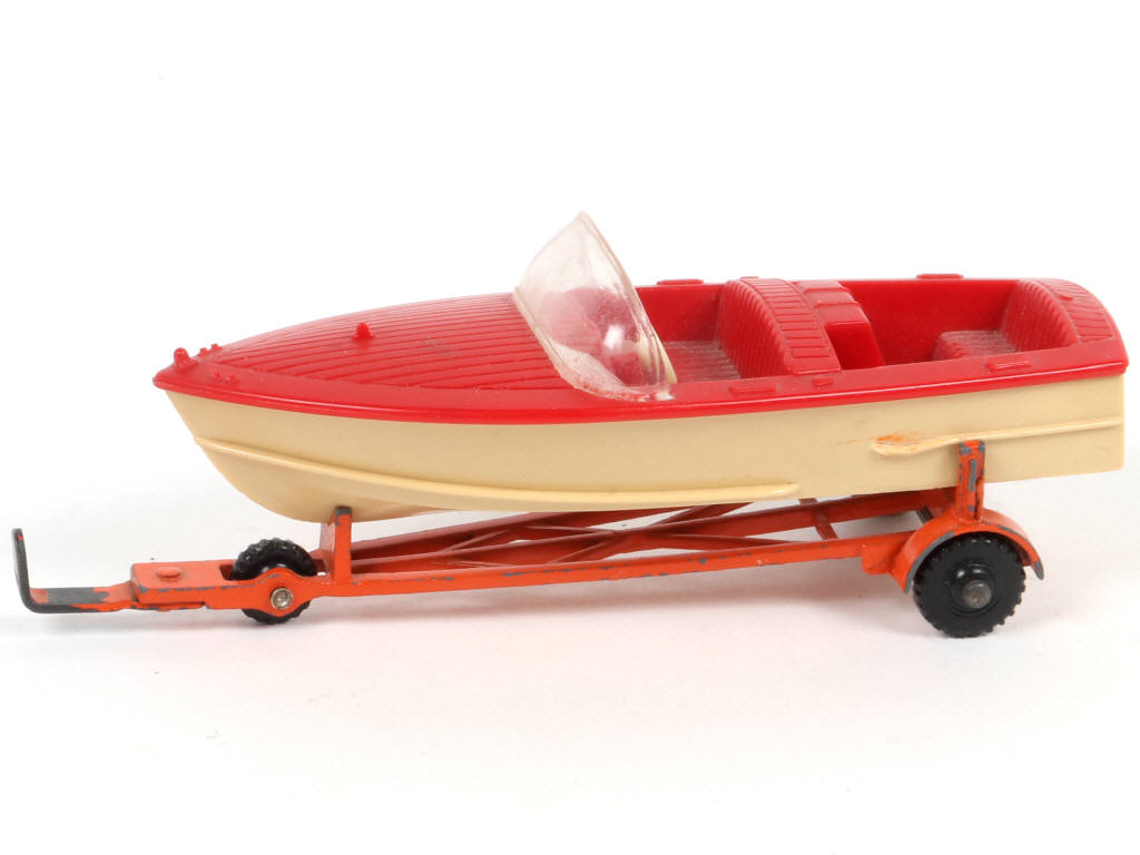 Lot 328 - DINKY TOYS (GB) (1)