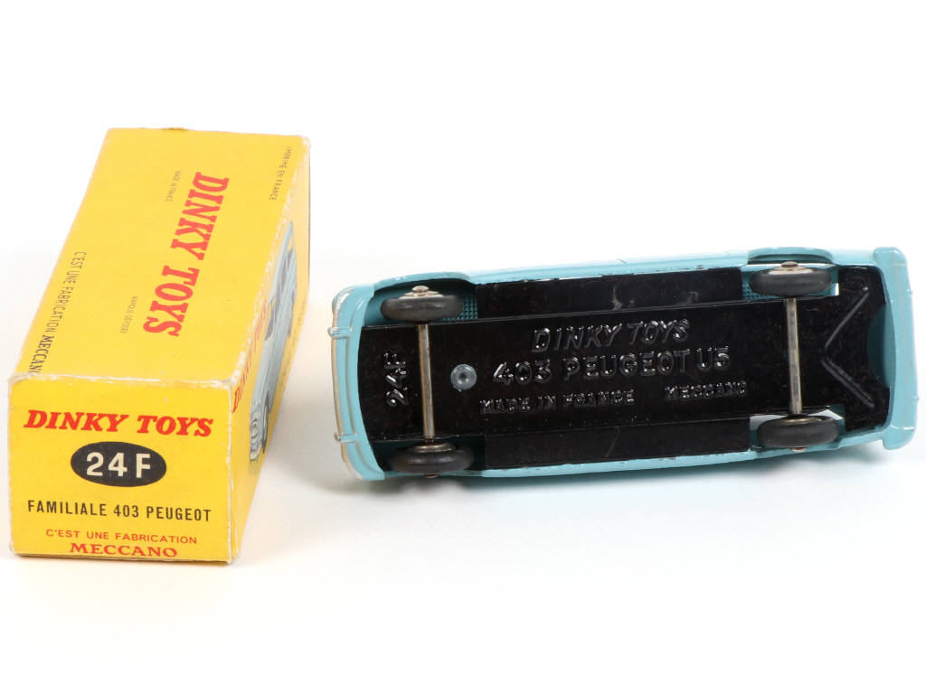 Lot 400 - DINKY TOYS (FRANCE) (1)