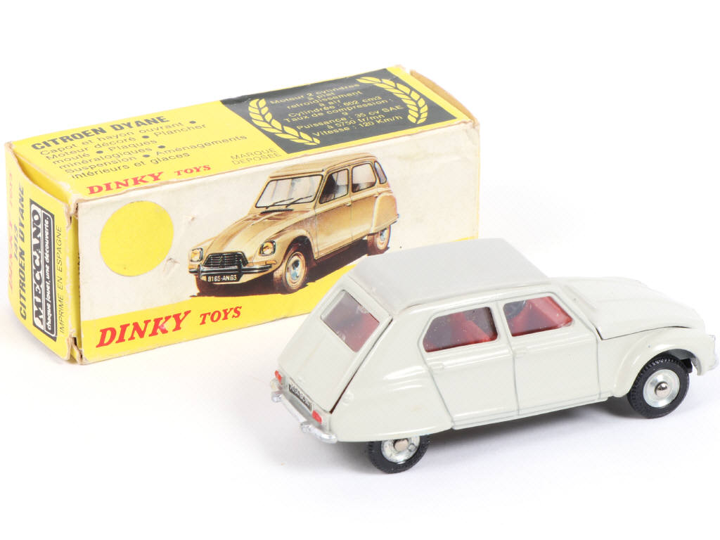 Lot 414 - DINKY TOYS (FRANCE) (1)