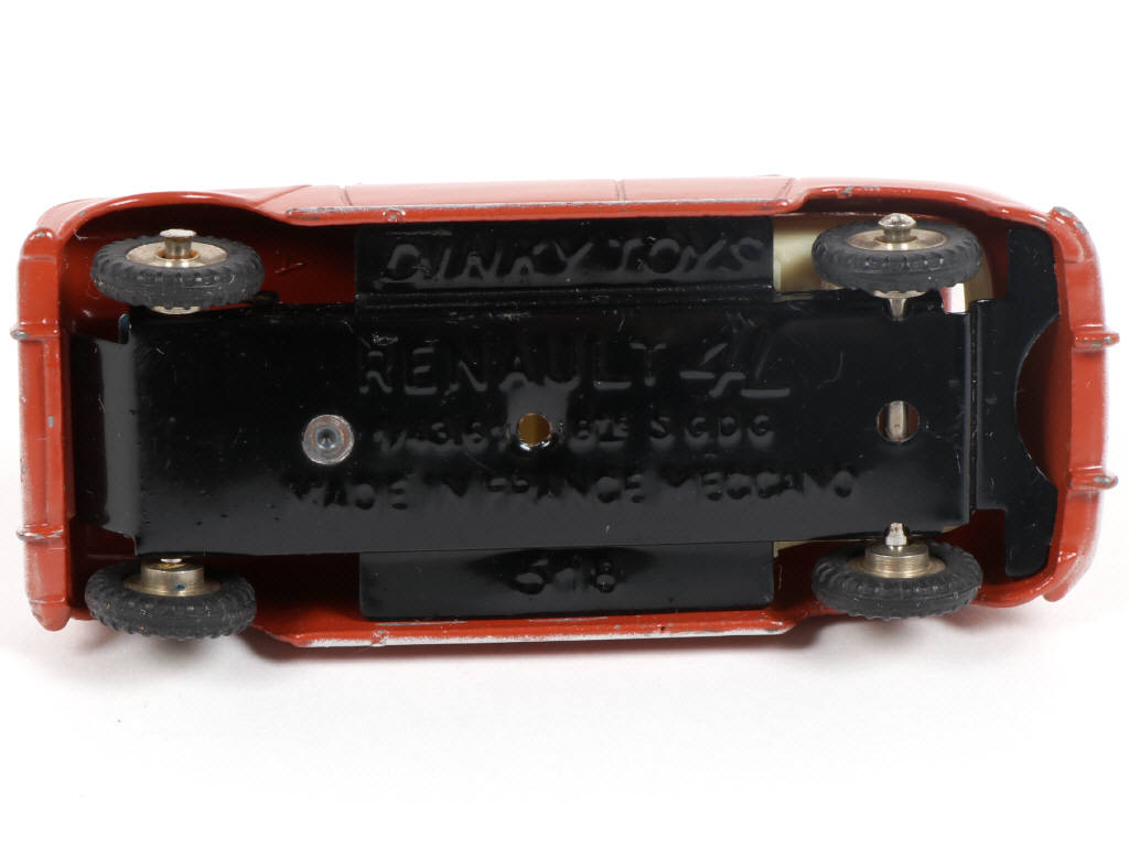 Lot 388 - DINKY TOYS (FRANCE) (1)