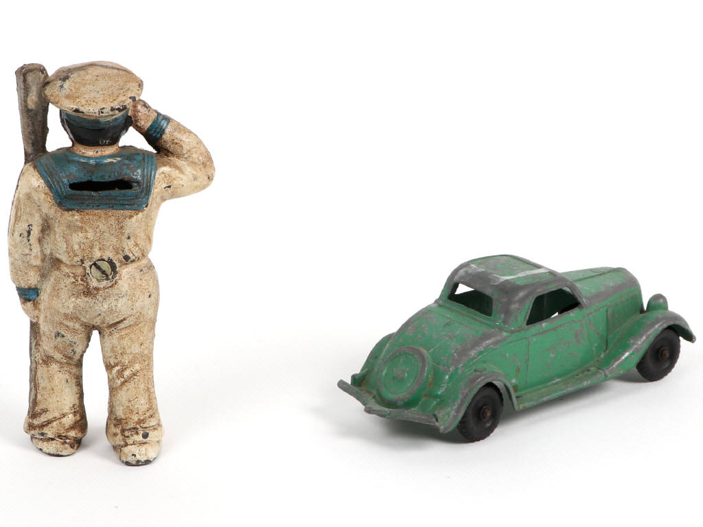 Lot 134 - DIVERS (USA) (2)